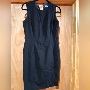 Size 8 Simply Black dress
